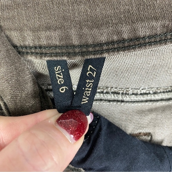 Nine West Brown Flare Tall Mid-Rise Jeans Rhinestone Back Pockets Women's 6/27 - Picture 10 of 12